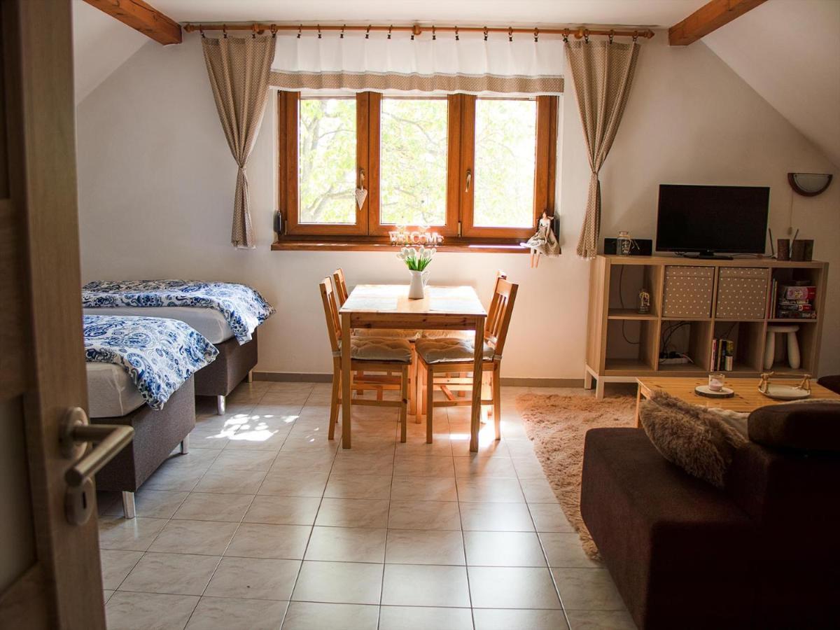 Apartman Na Vinarske Stezce Velké Bílovice Exterior foto